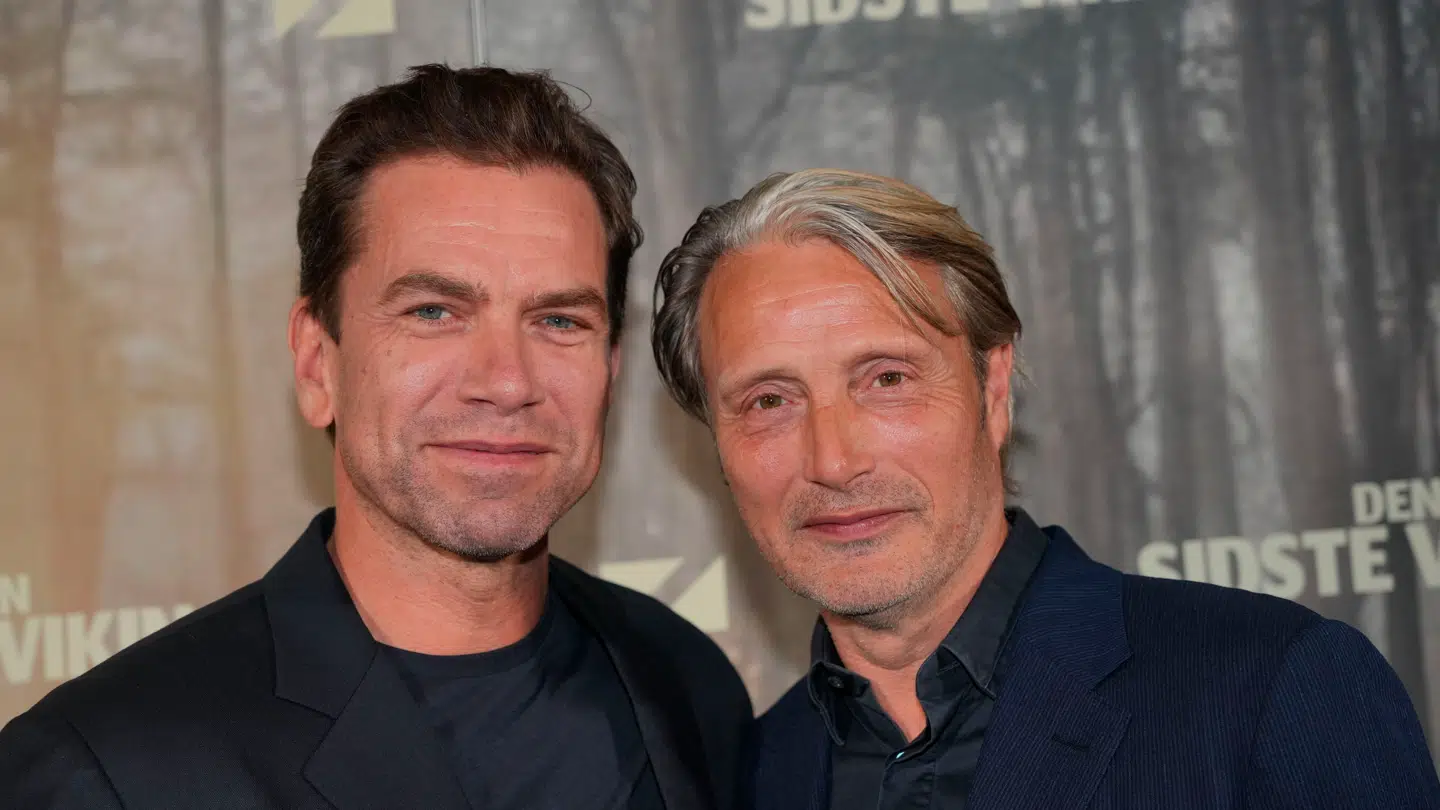 Nikolaj Lie Kaas og Mads Mikkelsen. Gallapremieren på Anders Thomas Jensens 'Den sidste viking' i Imperial i København onsdag den 8. oktober 2025.
