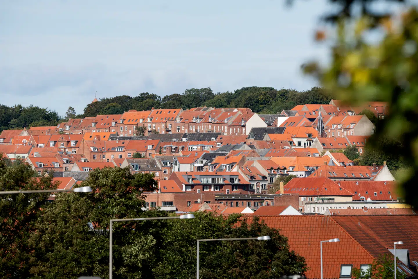 Boligpriserne fortsatte med at stige i september i 69 af landets 98 kommuner.