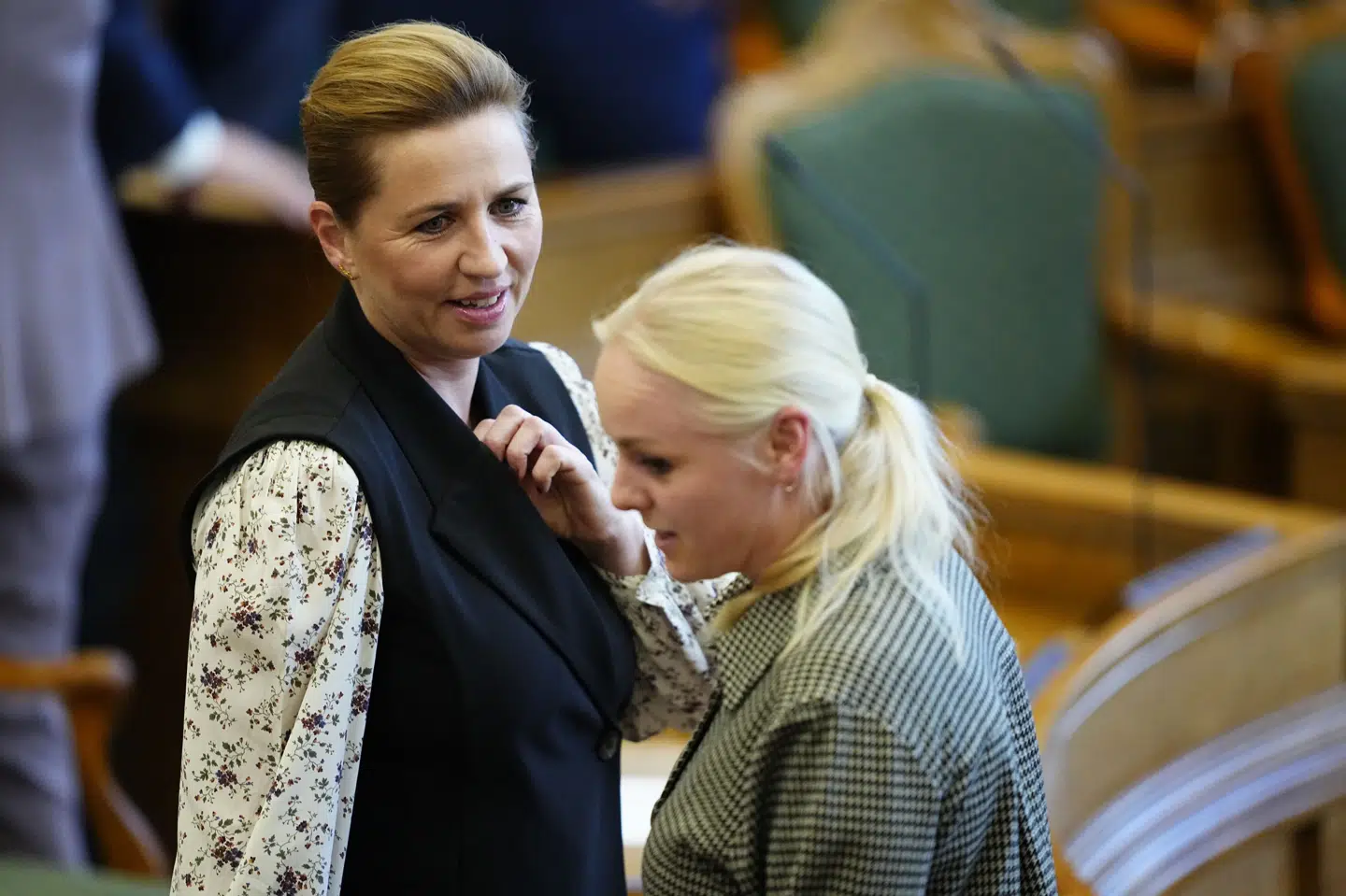 Slettede sms'er fra Minksagen har igen presset statsminister Mette Frederiksen (S).