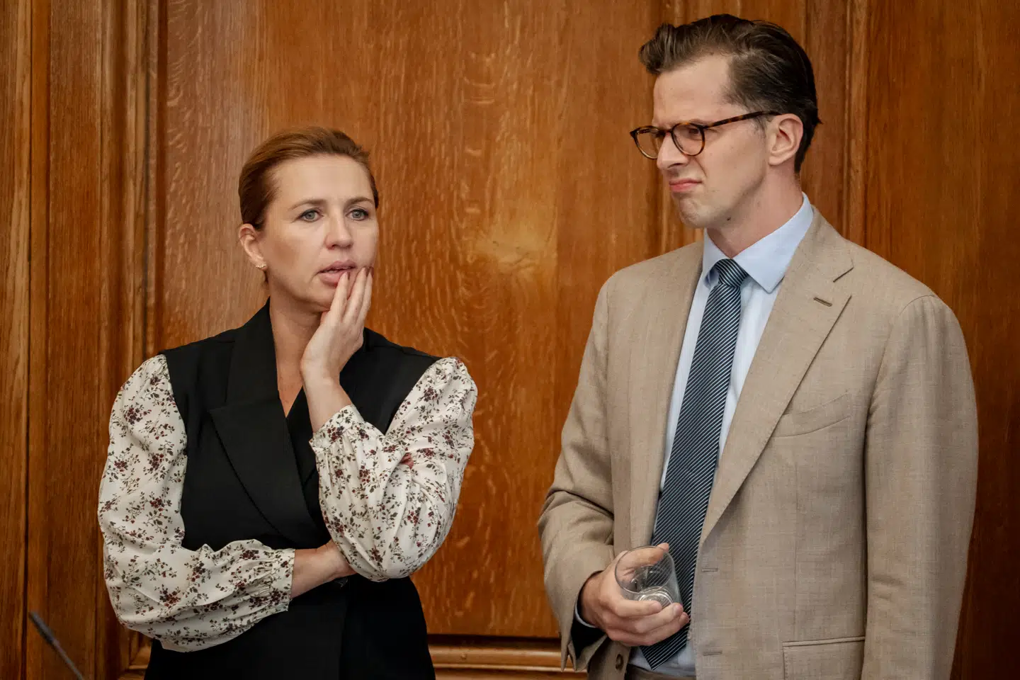 Alex Vanopslagh og statsminister Mette Frederiksen under åbningsdebat i Folketinget.