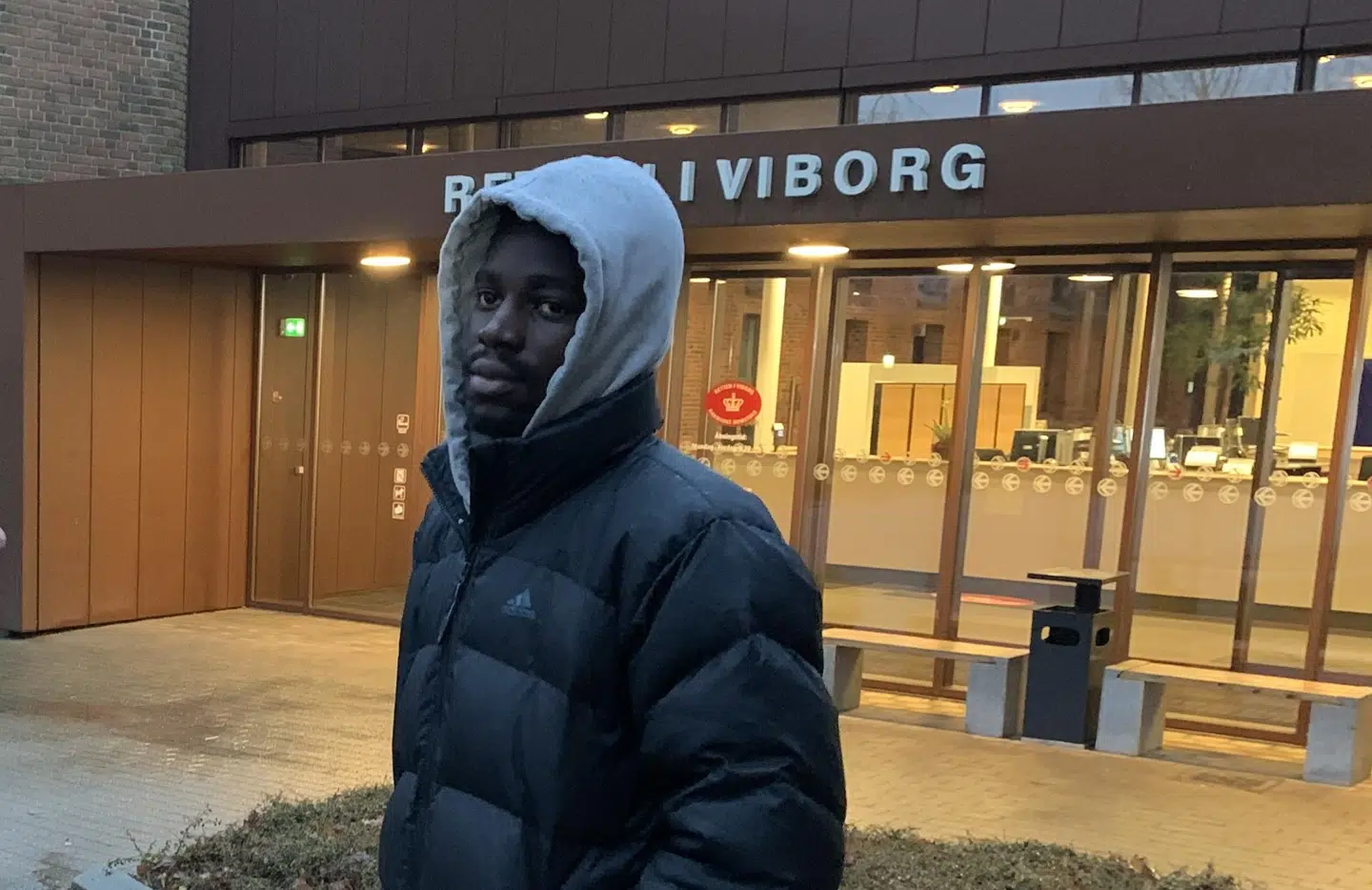 Bernio Verhagen foran Retten i Viborg.