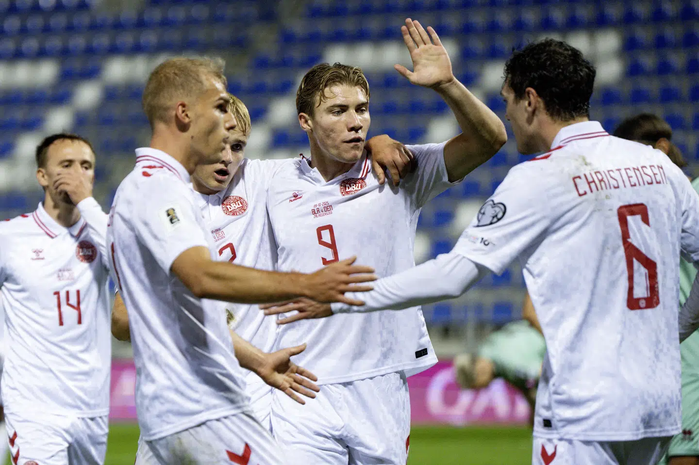 Rasmus Højlund scorede til 2-0 og 3-0 i Danmarks 6-0-sejr over Belarus.
