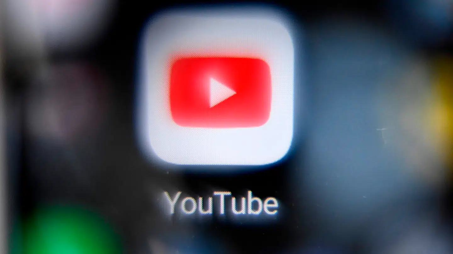 Videoerne er blevet vist på YouTube.