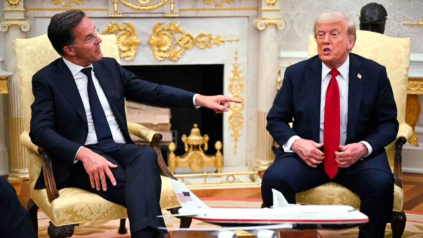 Natos generalsekretær, Mark Rutte, sammen med Donald Trump i Det Hvide Hus. De to var instrumentale i at få landendes bidrag op på fem procent af BNP.