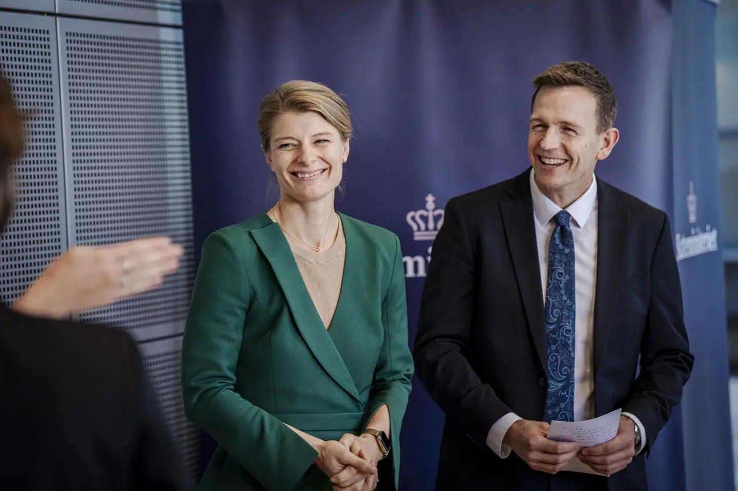 Tidligere skatteminister Rasmus Stoklund (S) ville gerne give et skøn over, hvad det ville koste at tilbagebetale "skatten fra helvede". Efter at regningen nu bliver mindst ti gange dyrere, vil landets nye skatteminister, Ane Halsboe-Jørgensen (S), ikke give et nyt skøn. (Arkivfoto).