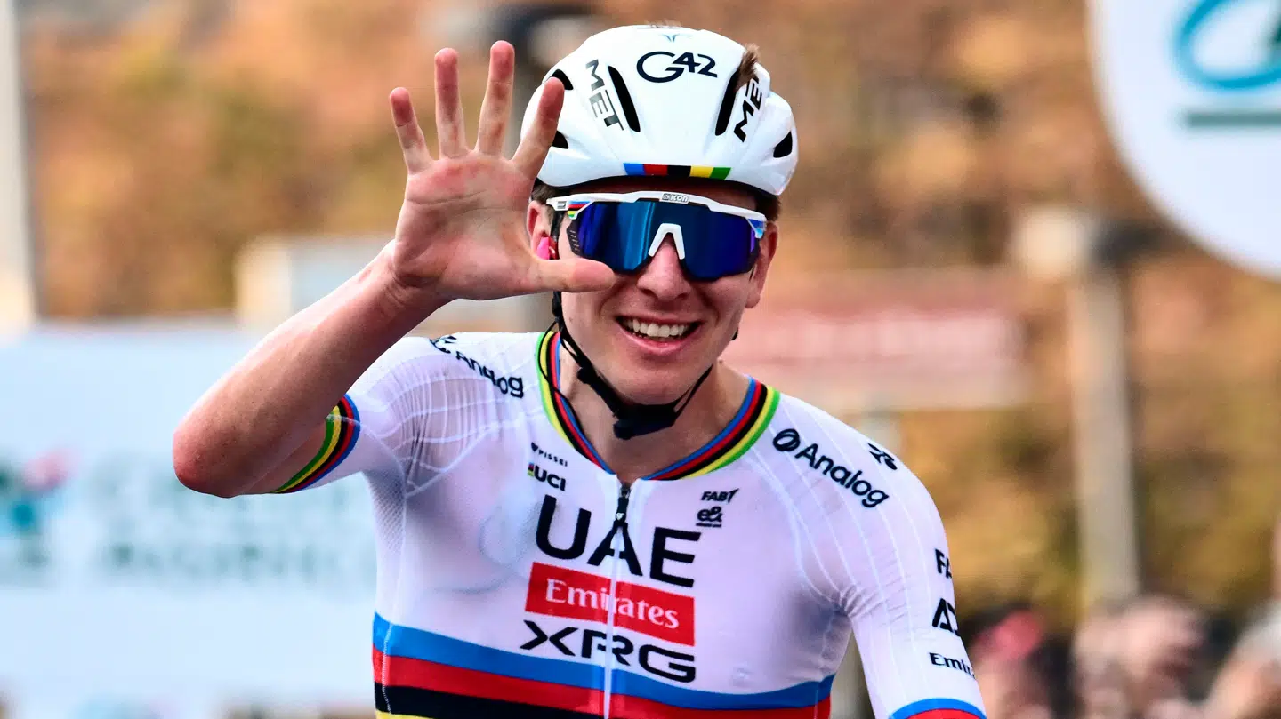 Pogacar skriver historie. Han har som den første rytter været på podiet i alle fem monumenter i samme år.