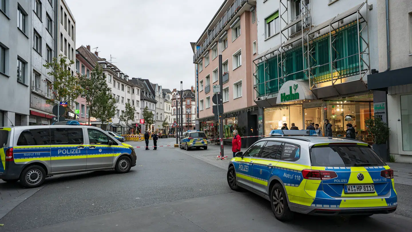 Politiet er til stede ved Giessen.