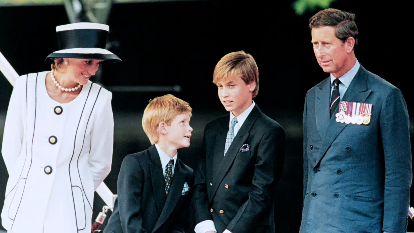 Prinsesse Diana og prins Charles med sønnerne, William og Harry, i 1995.