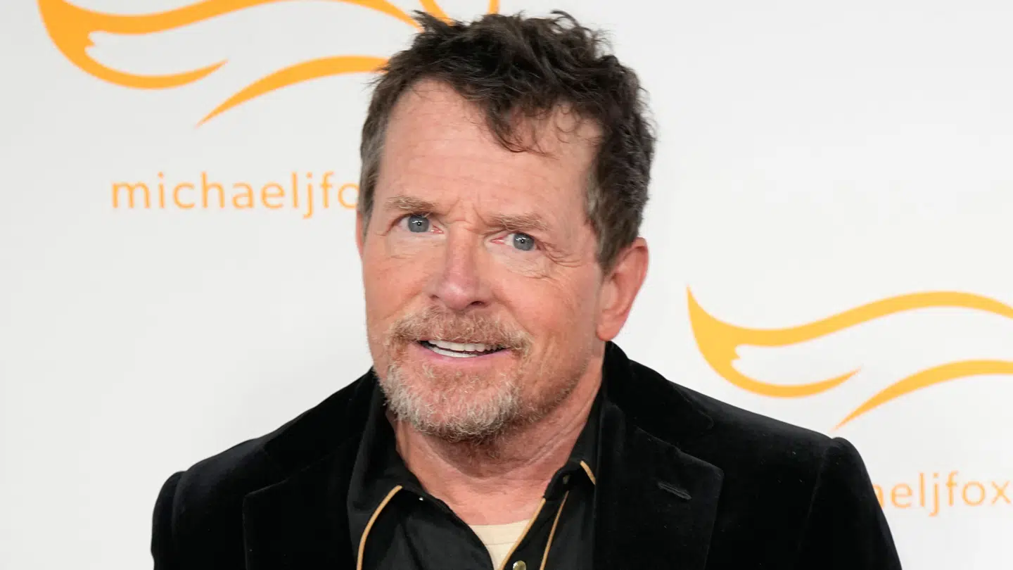 Skuespilleren Michael J. Fox har længe levet med Parkinson, og nu er hans sygdom så fremskreden, at han frygter at dø ved at »falde og smadre hovedet«.