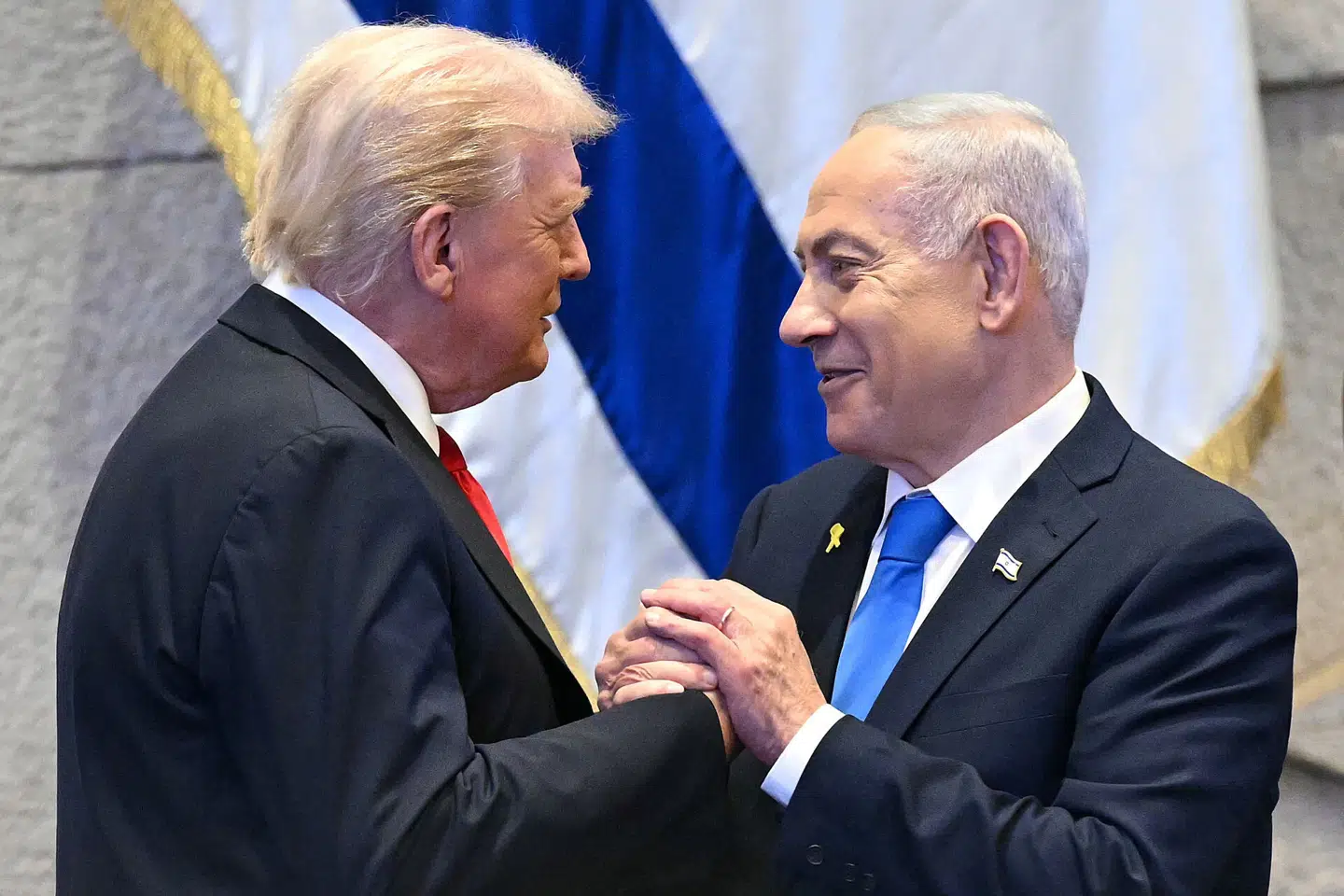 Den amerikanske præsident, Donald Trump, holdt mandag tale i det israelske parlament Knesset. Her ses han sammen med Israels premierminister, Benjamin Netanyahu.