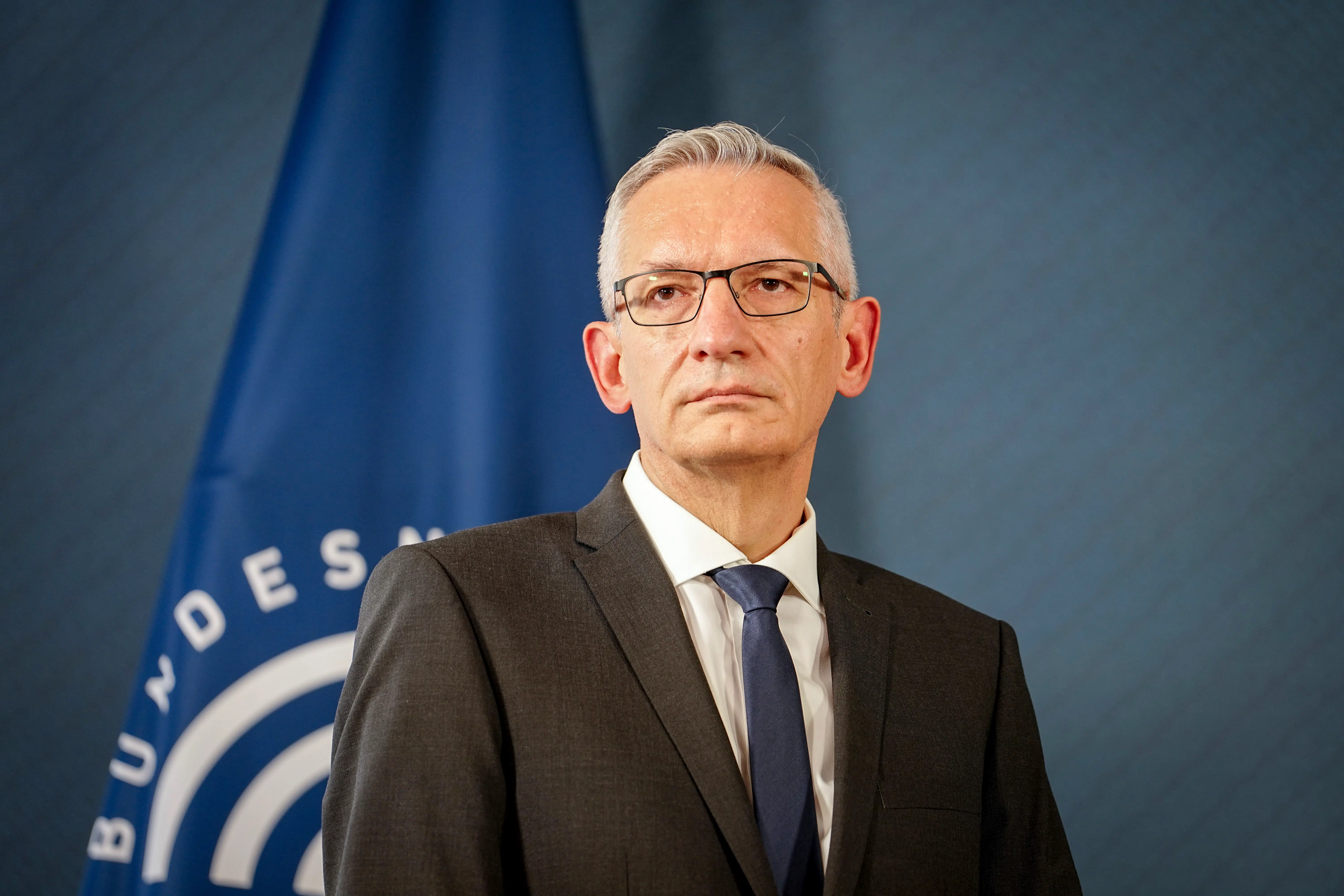 Tysk spionchef med opsigtvækkende kommentarer: Konflikten kan blive »varm« når som helst