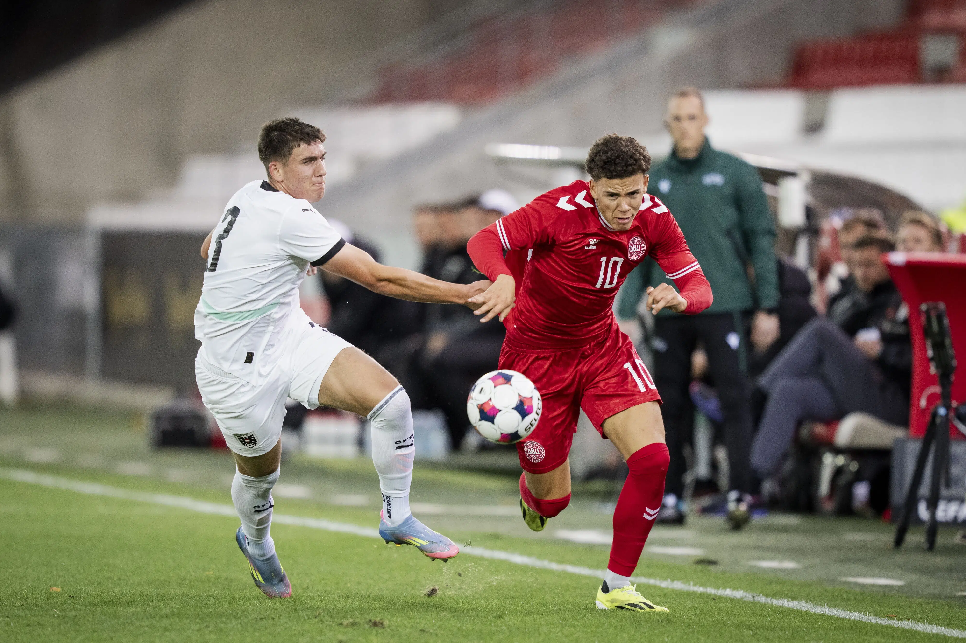 U21-landsholdet taber sent i haltende jagt på EM-billet