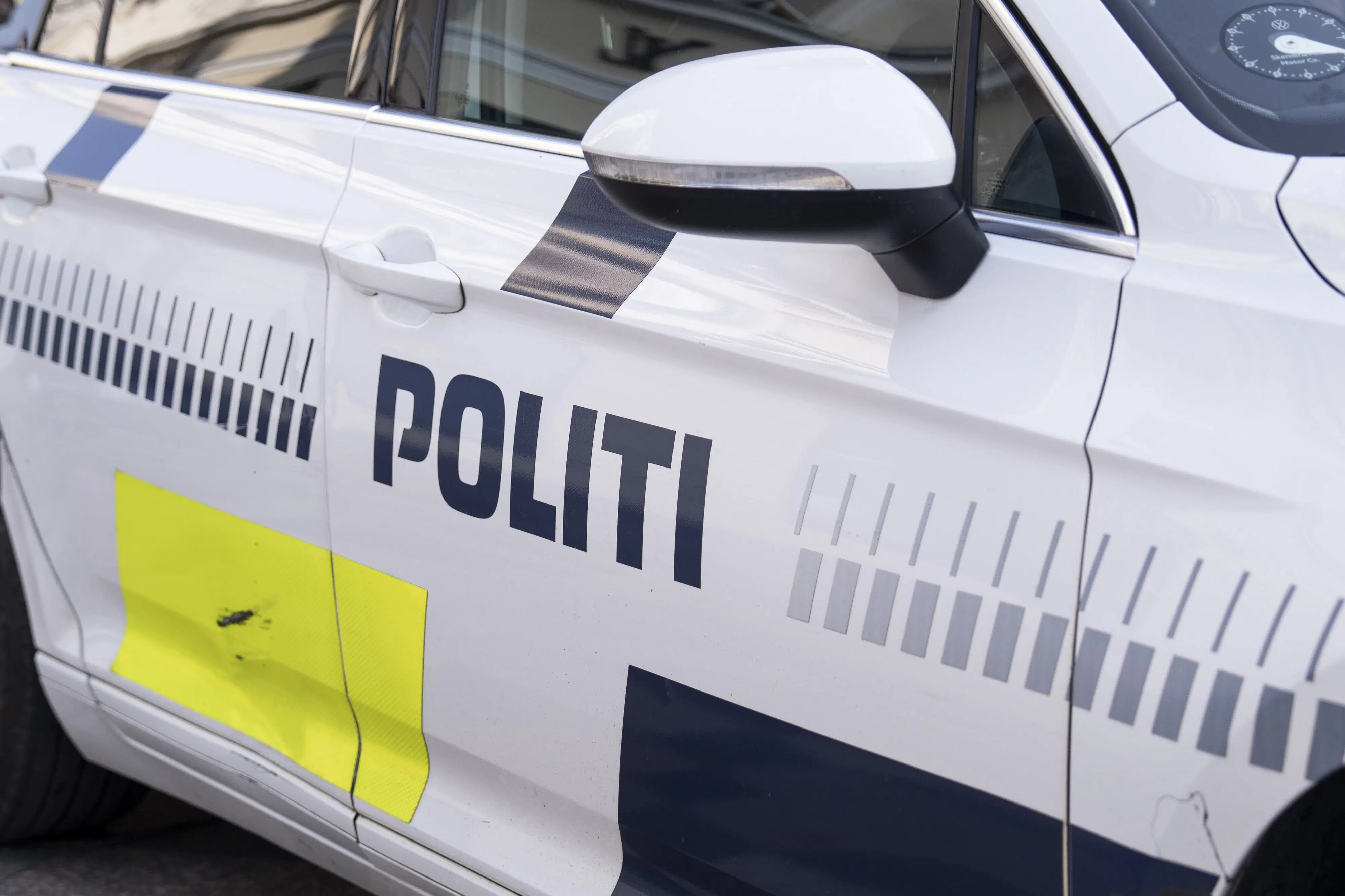 16-årig på elløbehjul i kritisk tilstand efter påkørsel under politijagt