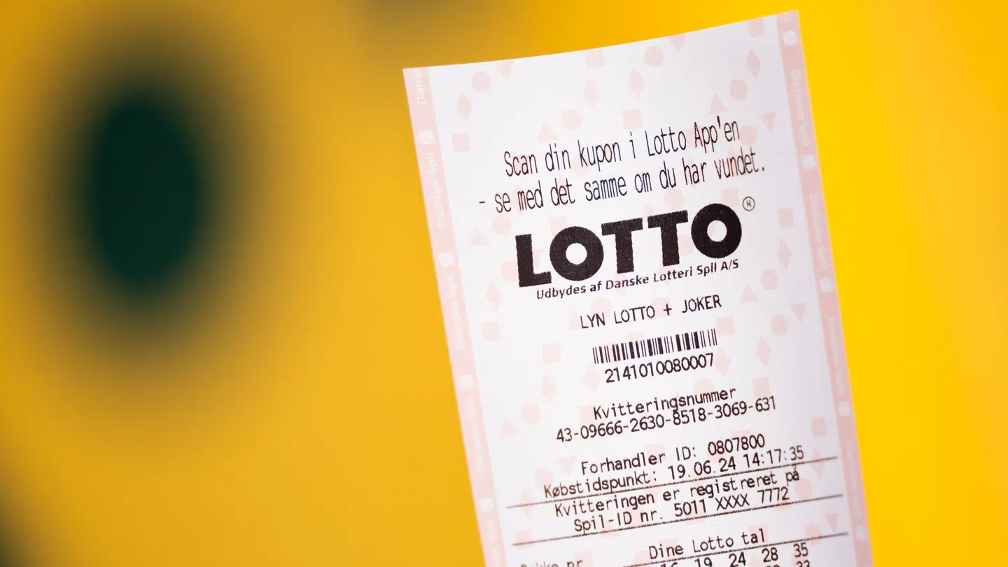 Arkivfoto af Lottokupon.