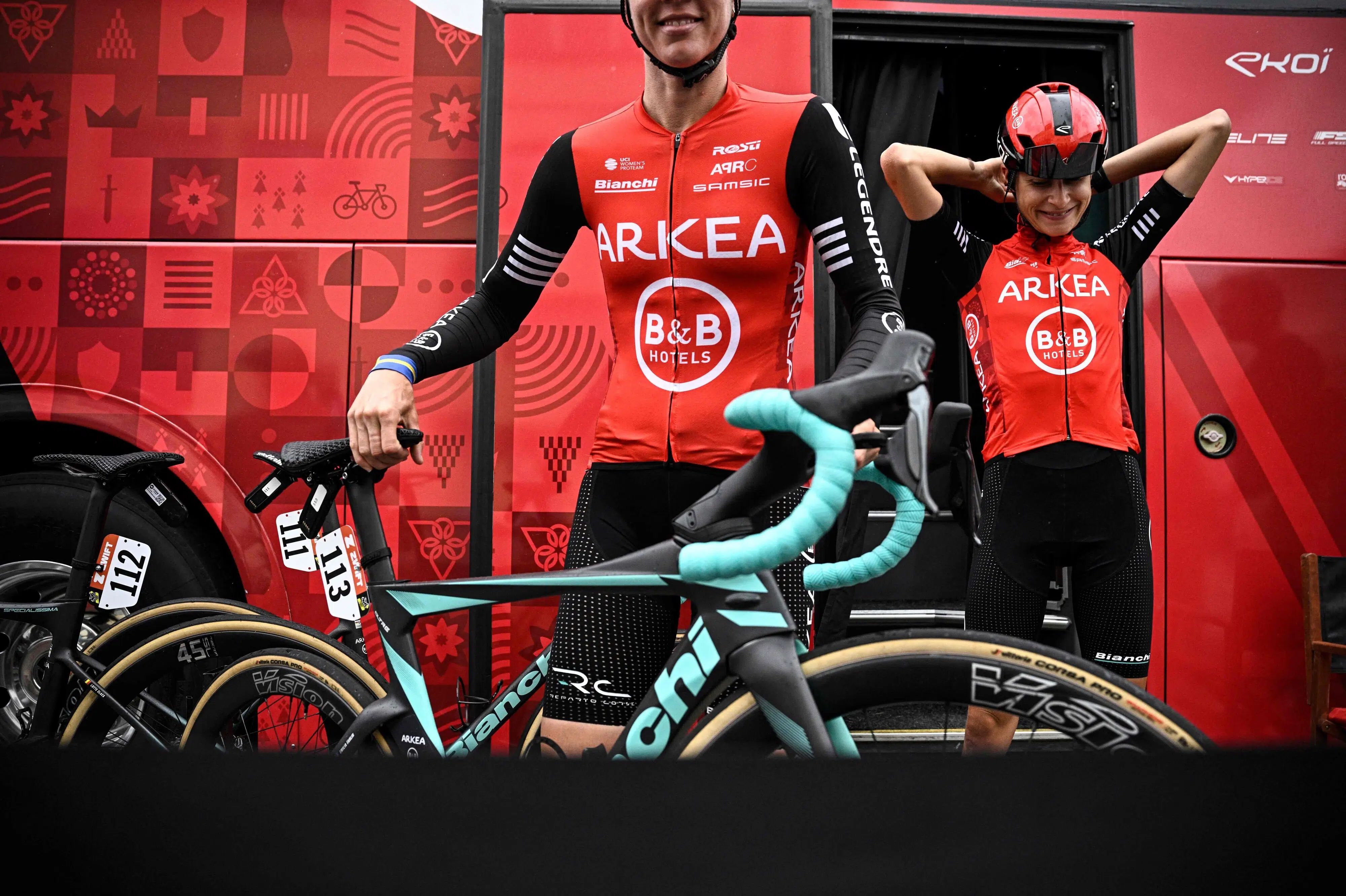 World Tour-cykelhold drejer nøglen om