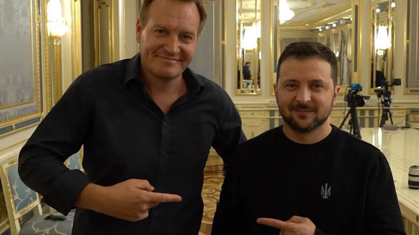 Rasmus Tantholdt med den ukrainske præsident Volodymyr Zelensky.