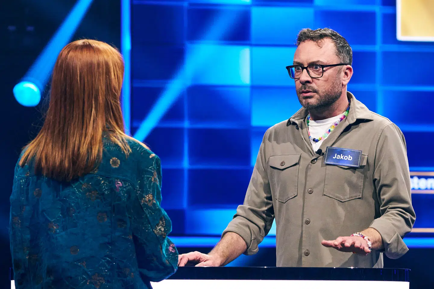 Skuespilleren Jakob Fauerby foreviget i en duel. Han har selv kategorien historiske personer med i "Feltet". (PR-foto).