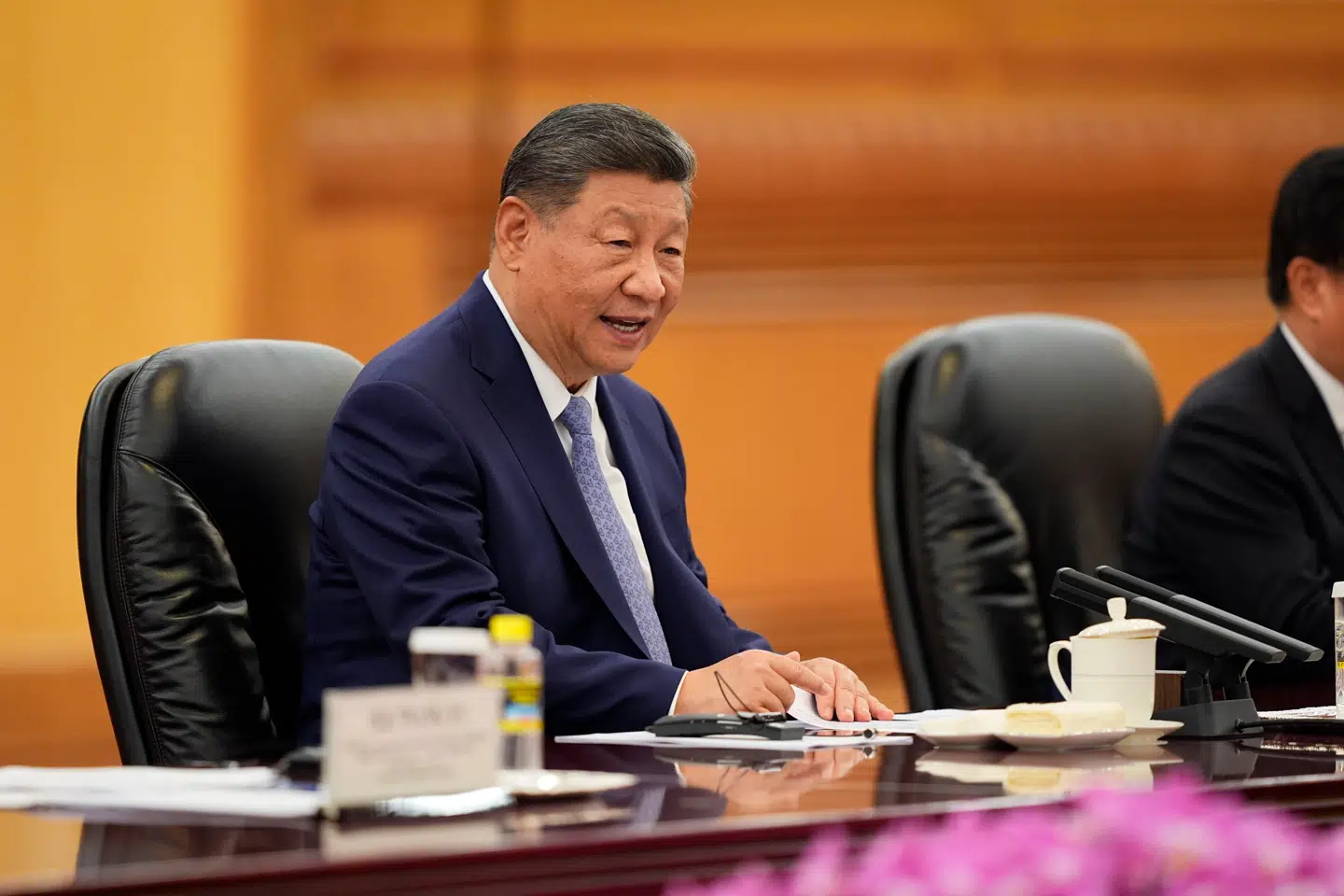 Kinas præsident, Xi Jinping, har et fast greb om magten. Men Kinas økonomi begynder at lide under den centraliserede styring.