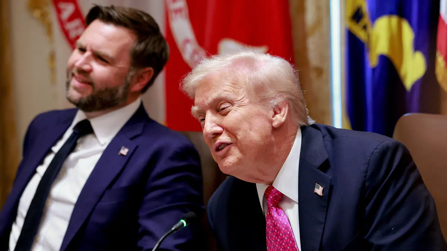 Trump kunne grine, da Zelenskyj kaldte rygterne om en tunnel fra Alaska til Rusland for en dårlig idé.
