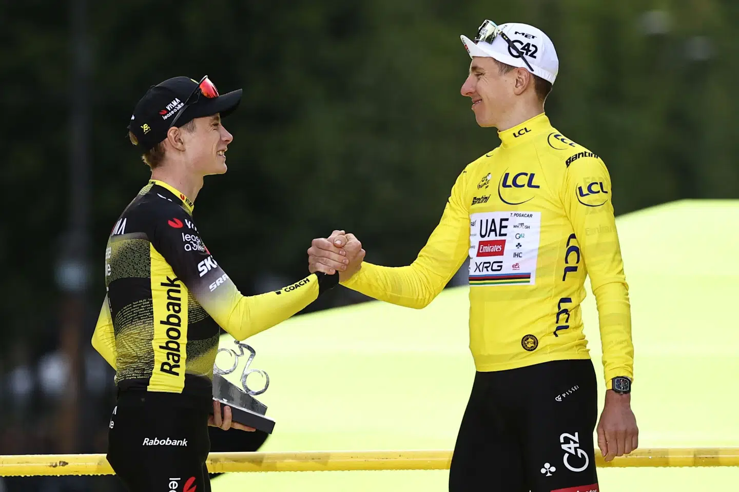 Tadej Pogacar og Jonas Vingegaard udgør halvdelen af den stjernekvartet, som søndag skal dyste mod hinanden i Andorra. (Arkivfoto).