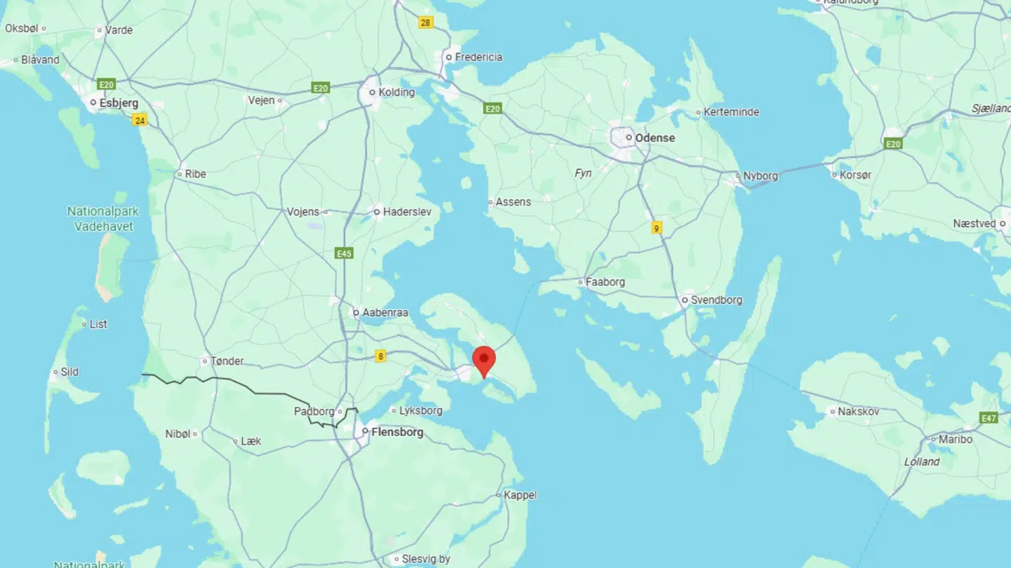Syd- og Sønderjyllands Politi meddelte søndag, at de havde fundet et lig i Bukkemose Skov på Als.