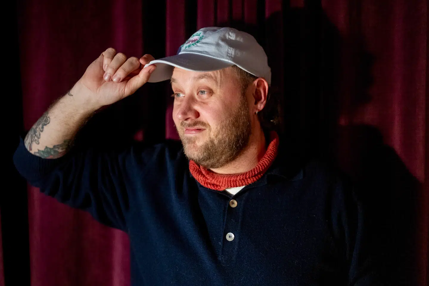 Fredag gik det lidt for vildt for sig for P3-værten Jasper Ritz. Lørdag formiddag måtte han nemlig opgive at gennemføre sit radioprogram på grund af tømmermænd.