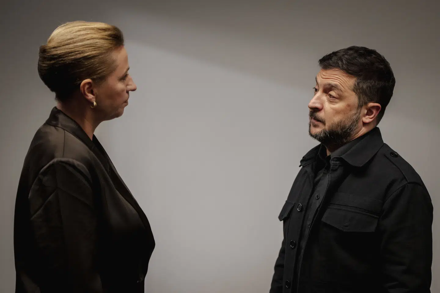 Statsminister Mette Frederiksen og Ukraines præsident, Volodymyr Zelenskyj, mødtes for nylig til europæisk topmøde i København. Her var støtten til Ukraine også i fokus. (Arkivfoto).