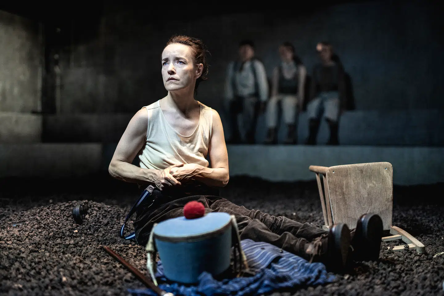 Maria Rossing er – både i bogstavelig forstand og i overført betydning – enestående i »Kejseren af Portugalien«.