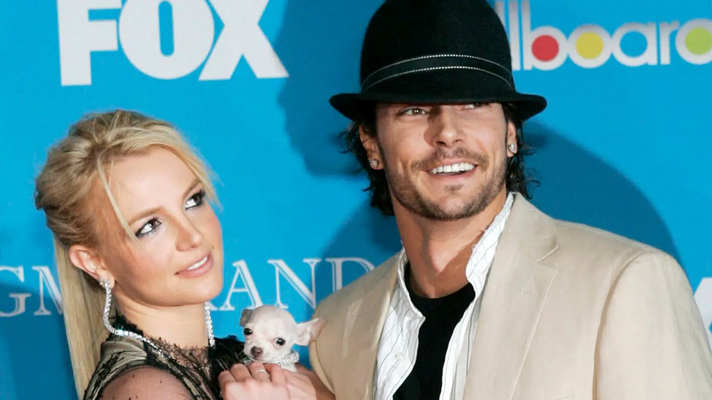 Popstjernen og den tidligere danser mødtes i sommeren 2004 og blev gift senere samme år. I løbet af deres tid sammen fik de to børn.