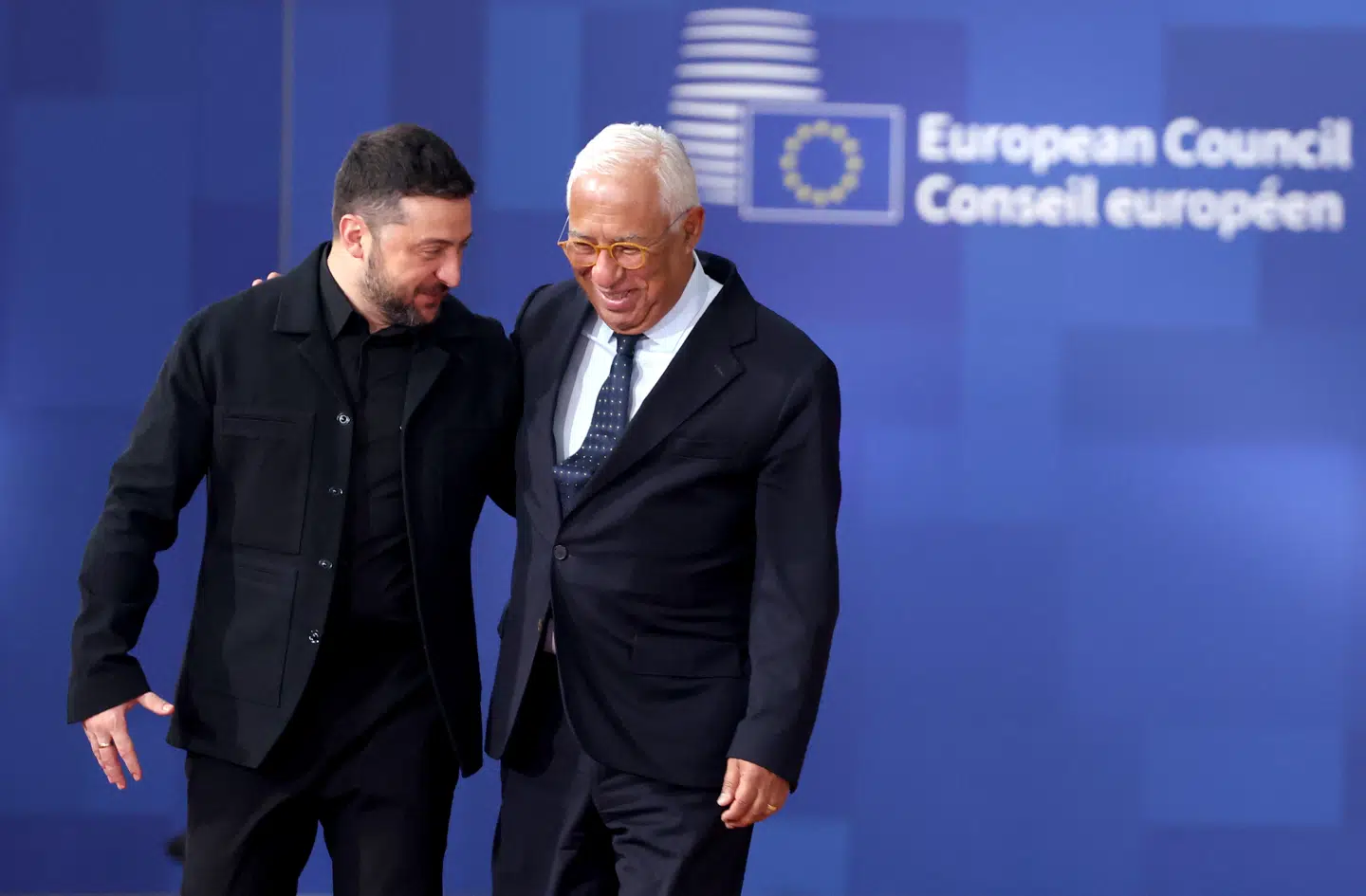 EU forsøgte at signalere til Putin, at Ukraine vil få alle de penge, landet har brug for. Men problemet er, at EU ikke ved, hvor pengene lige nu skal komme fra.