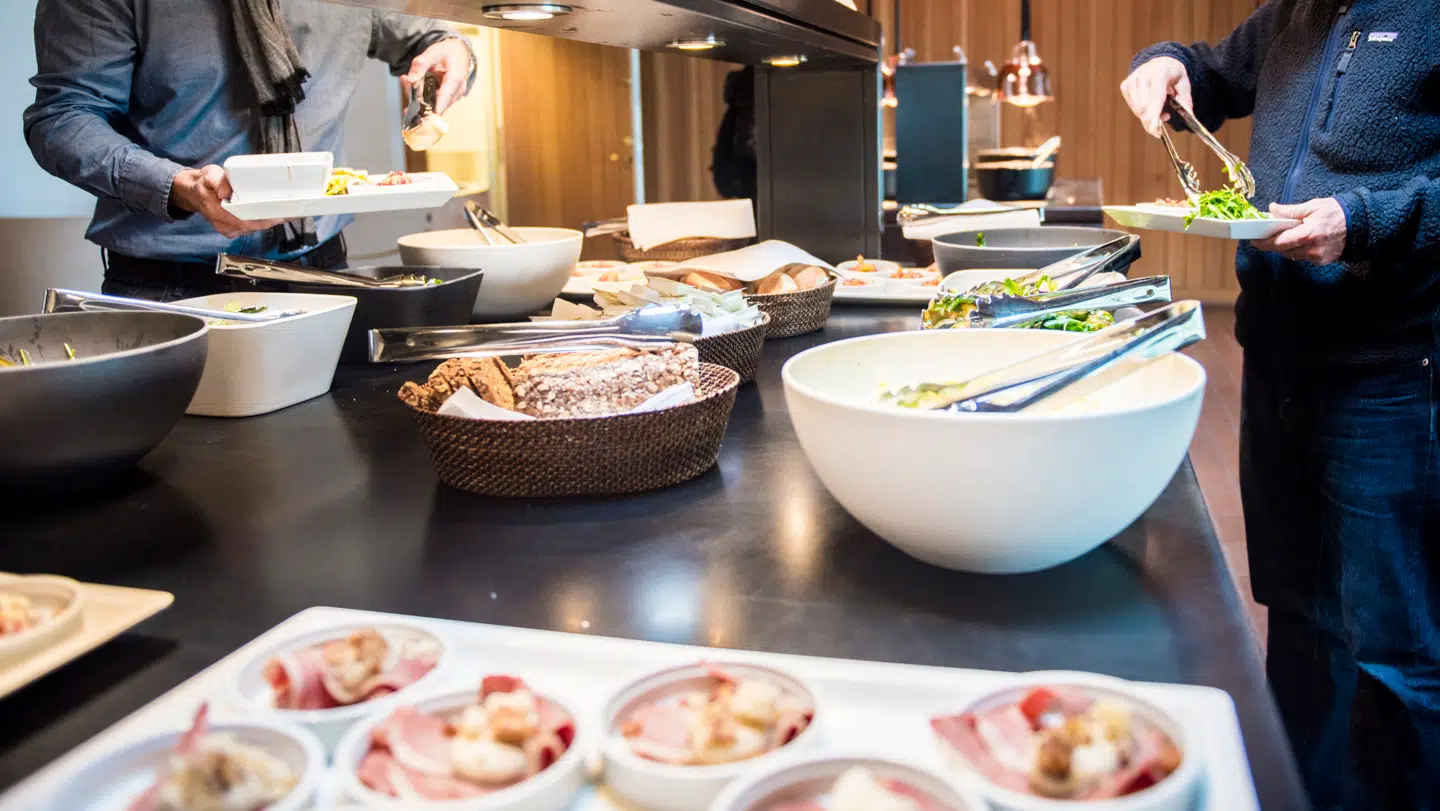 Der er startet en stor buffet-debat i Sverige.