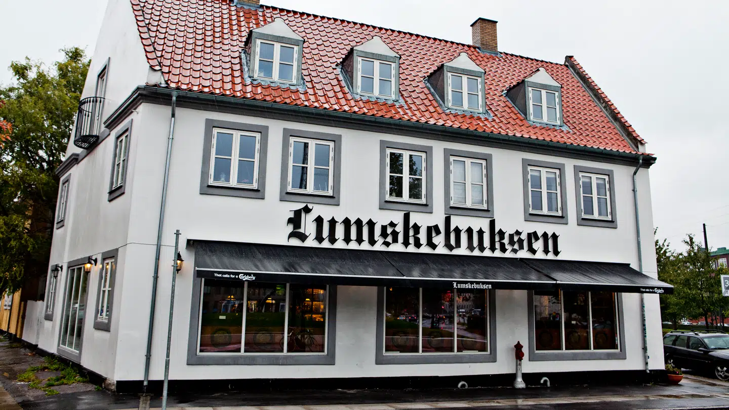 Det voldsomme overfald på FCK-fanen fandt sted tæt på Lumskebuksen.