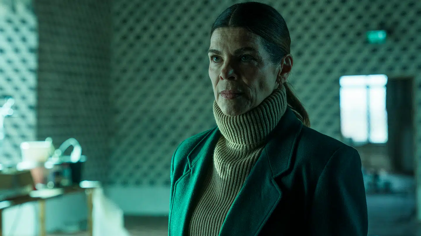 Ellen Hillingsø som PET-chef i 'Oxen'.