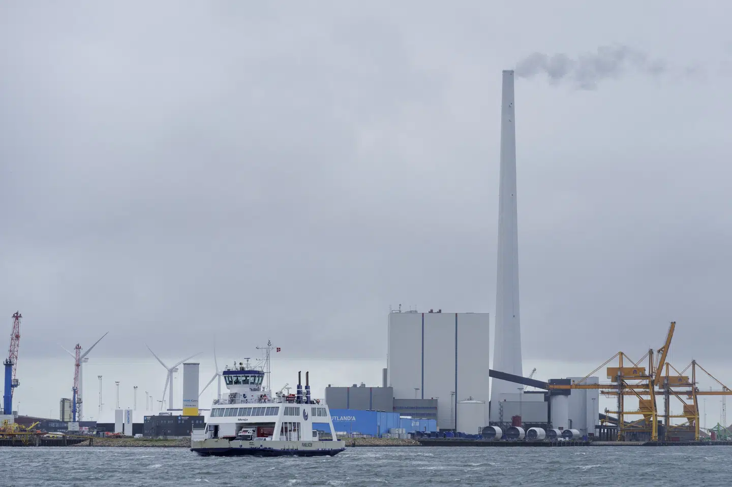 Verden er aktuelt på vej mod tre graders global opvarmning, medmindre udledningen af drivhusgasser reduceres markant, lyder det ifølge rapporten. (Arkivfoto).