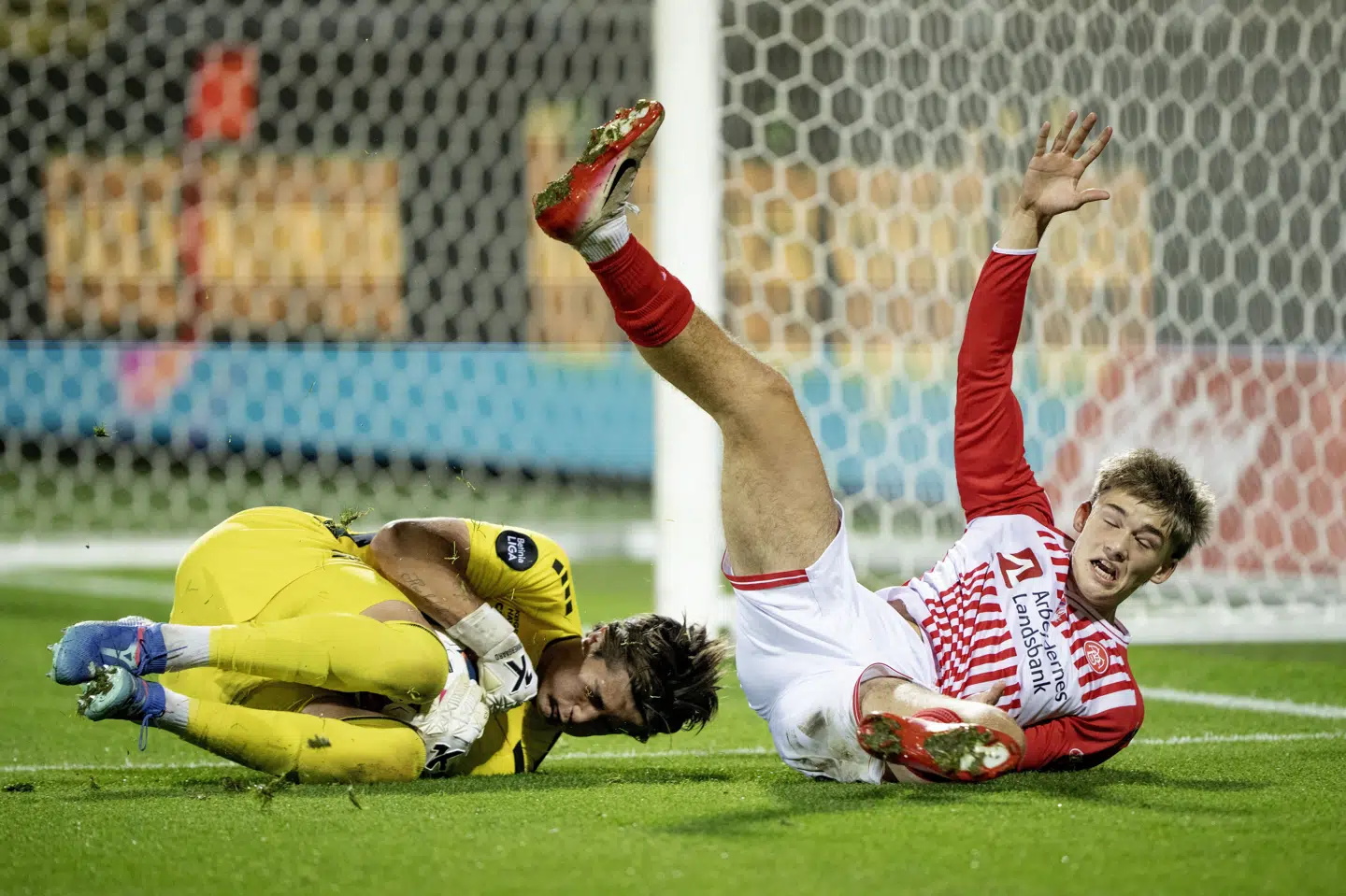 AaB og Mads Bomholt hopper tættere på toppen i 1. division efter tre vigtige point mod Lyngby. (Arkivfoto).