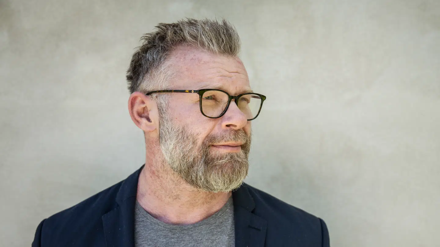 Joachim B. Olsen raser over en særlig valgplakat fra Frie Grønne.