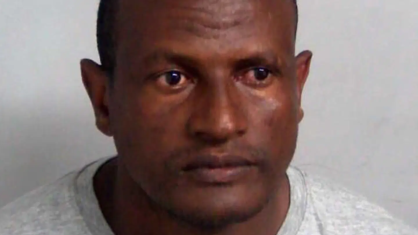 Hadush Kebatu kom til England som asylansøger fra Etiopien. Få dage efter begik han seksuelle overgreb, der gjorde ham berygtet i hele landet.