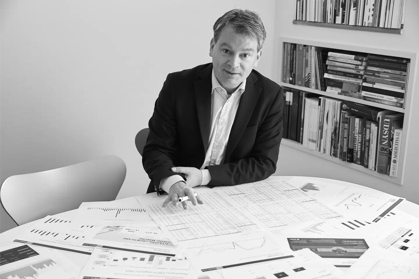 Michael West Hybholt er aktieanalytiker og stifter af Regulær Invest Nordiske Aktier.