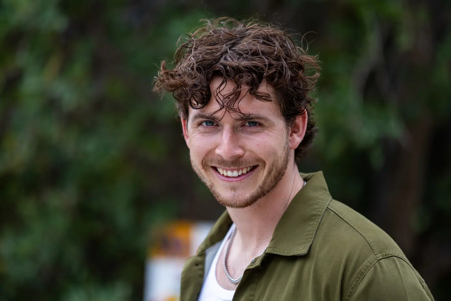 28-årige Nicklas Mikaelsen har tidligere været på tv - han vandt nemlig DR's 'Alene i vildmarken' i 2021 sammen med sin kammerat.