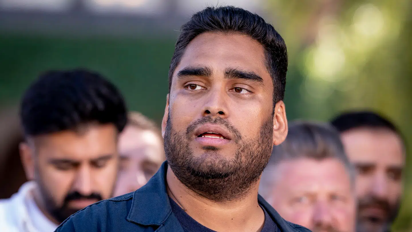 Man er nødt til at stoppe med at sætte lighedstegn mellem zionisme som ideologi og den jødiske befolkning,' siger Sikandar.