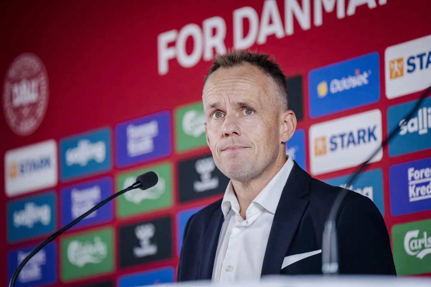 Jakob Michelsen har overtaget roret fra Andrée Jeglertz og debuterer tirsdag som dansk landstræner, når Finland gæster Parken. (Arkivfoto).