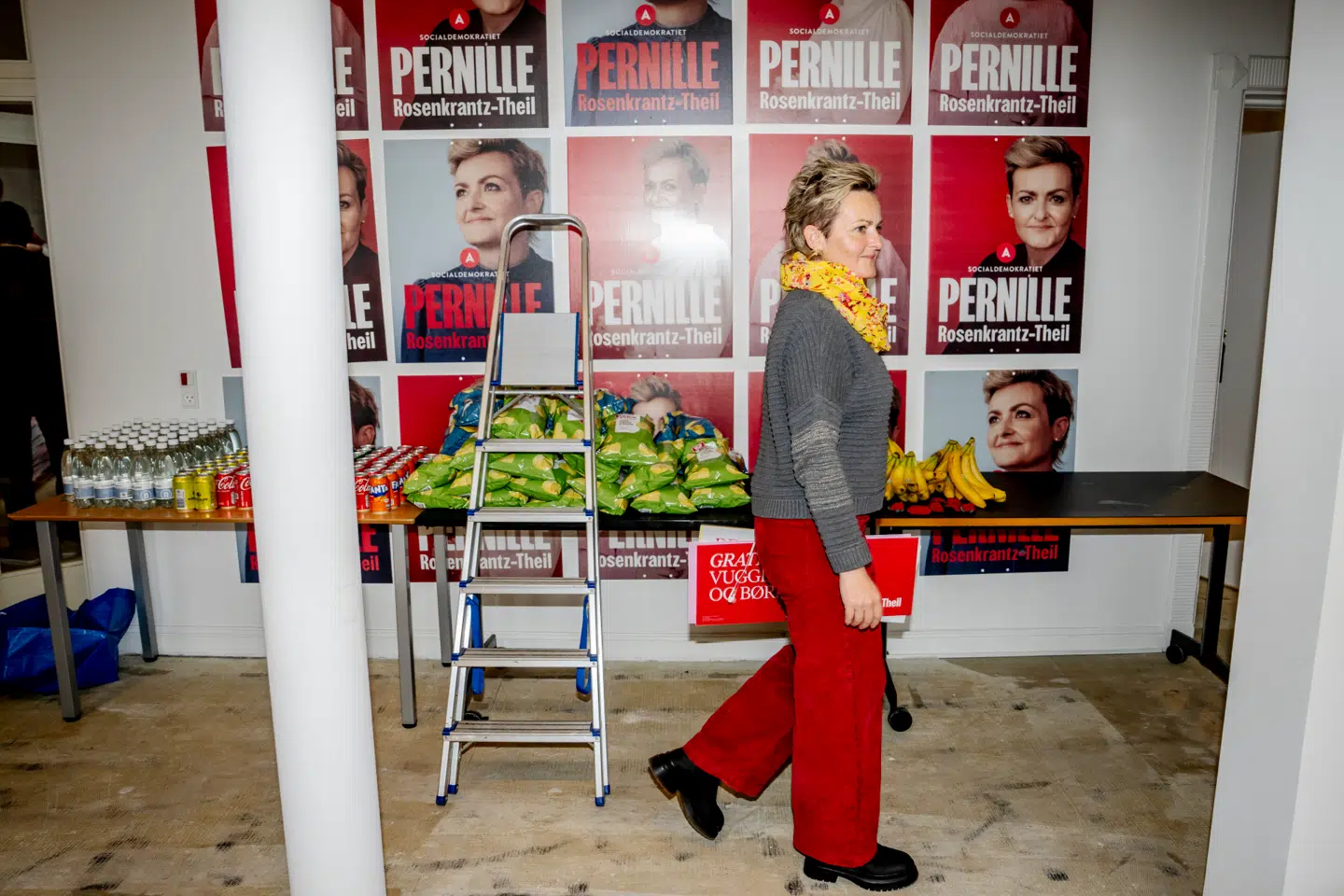 Socialdemokratiets kandidat til overborgmesterposten i Københavns Kommune, Pernille Rosenkrantz-Theil, var som alle andre på gaden i lørdags for at hænge partiets valgplakater op.