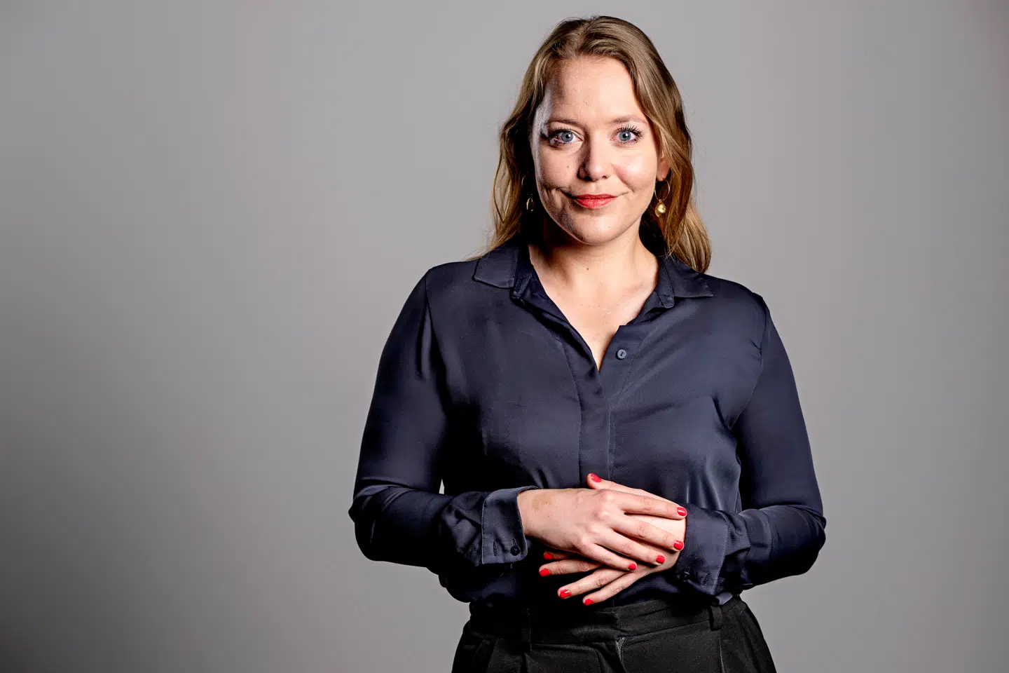 Fie West er underholdningsredaktør på B.T. og kommenterer på de kendte og kongelige.