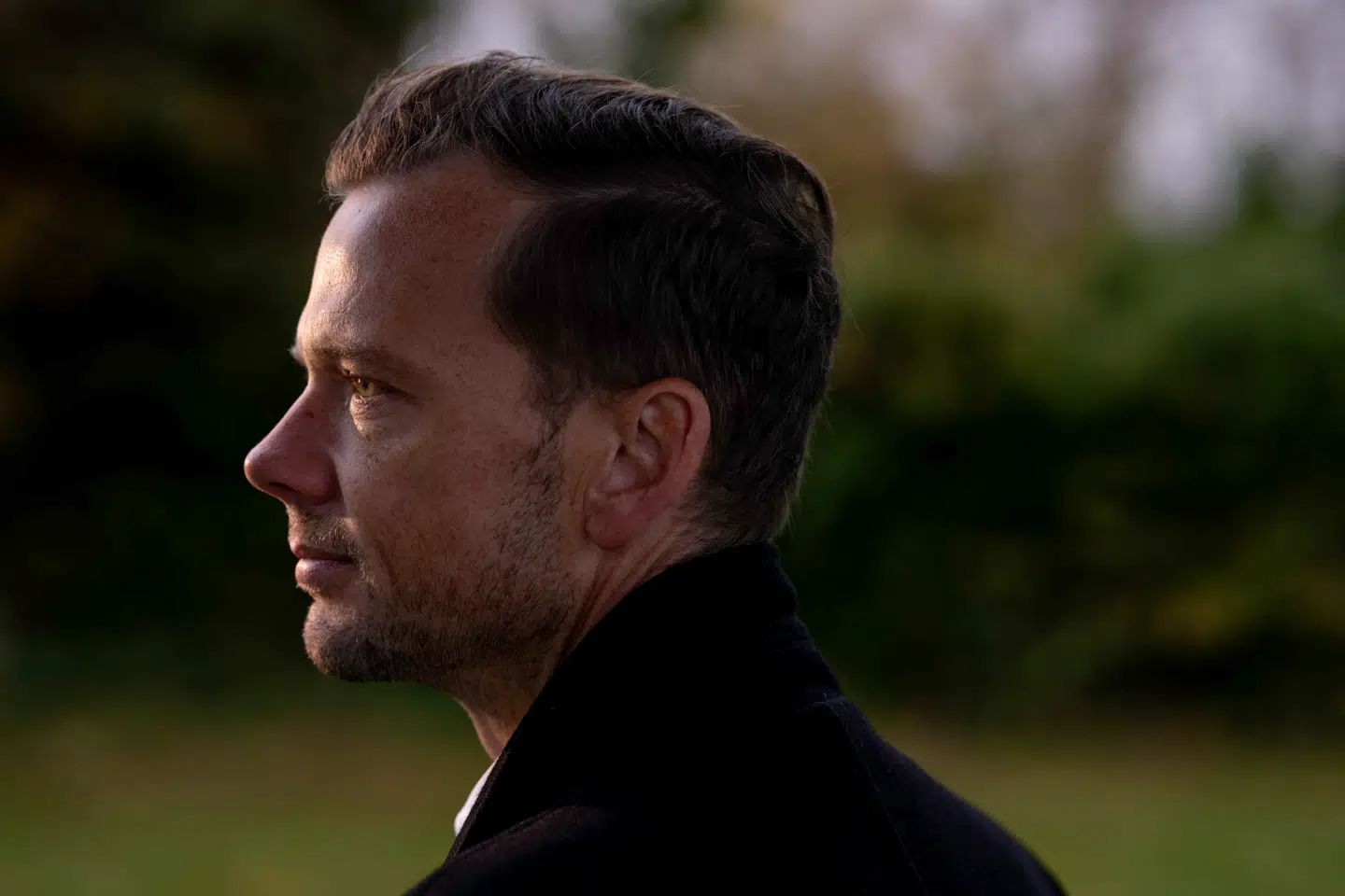 Ifølge justitsminister Peter Hummelgaard (S) er det nødvendigt at sætte ind over for vold mod børn, der rammer børn i hele landet og i alle socialklasser.