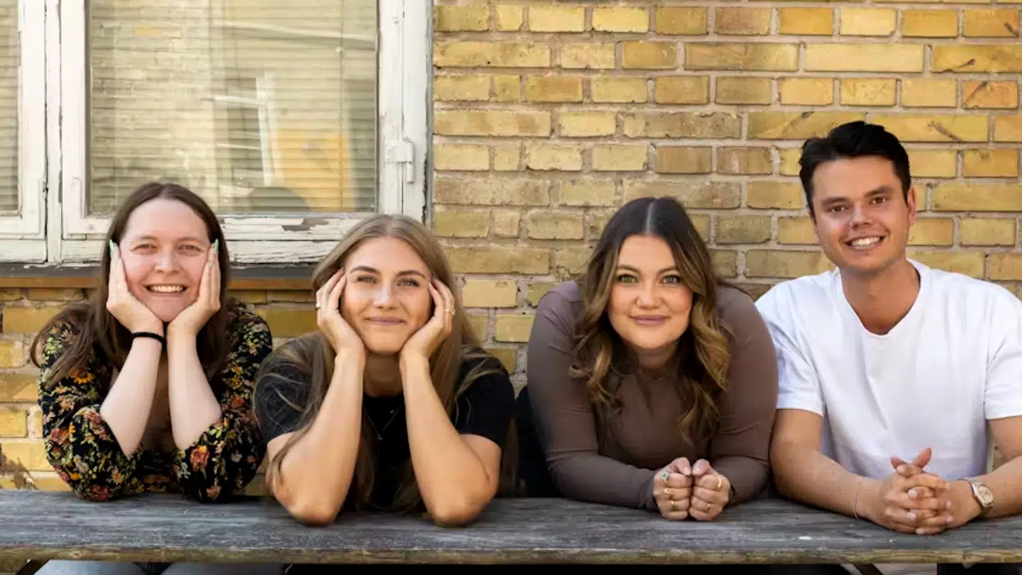 Rachel, Mathilde, Stephanie og Christian vender tilbage med to nye 'Årgang 0'-programmer.