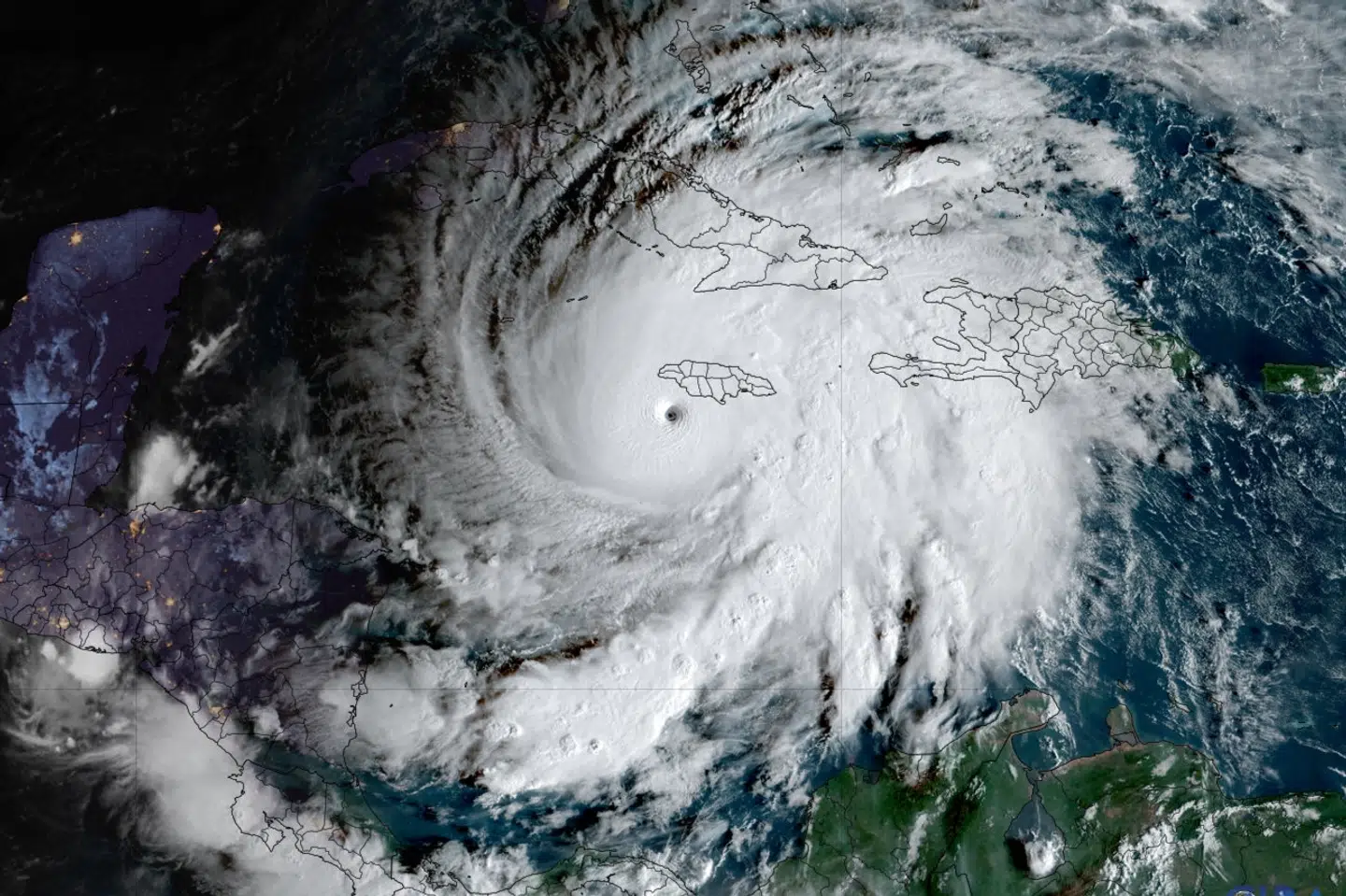 Et satellitbillede af orkanen Melissa inden den gik i land i Jamaica.