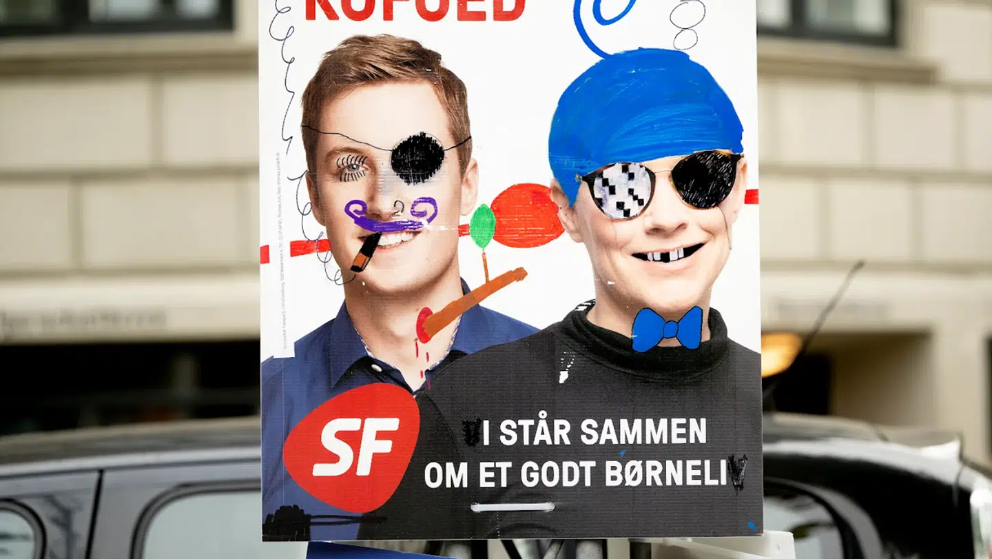 Ifølge Joachim B. Olsen skal man lade valgplakaterne være og lade dem hænge, da det er politikernes ejendom, som de selv har været med til at finansiere.