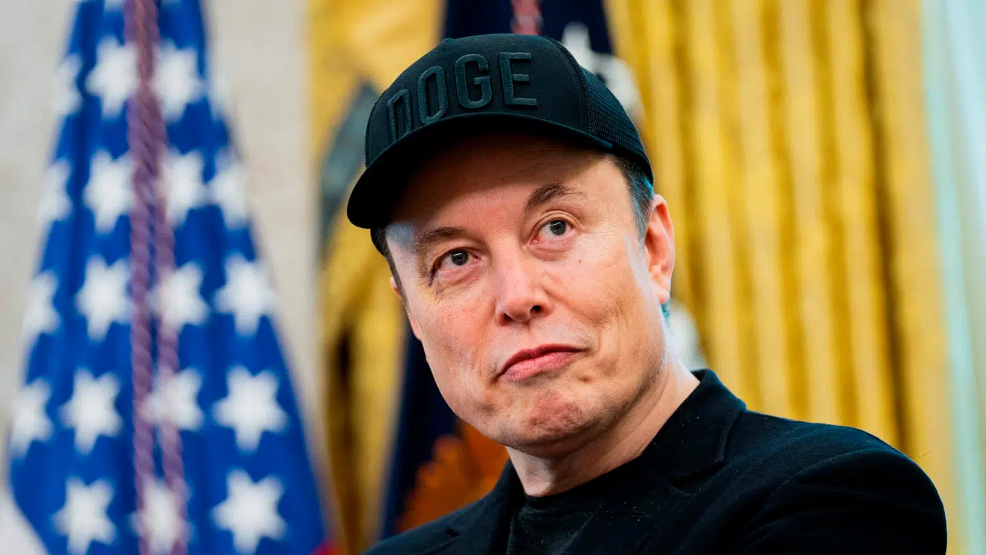 Elon Musk har lanceret et nyt opslagsværk kaldet Grokipedia, som han lover vil være bedre end Wikipedia.