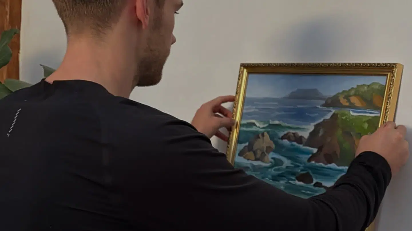 Mathias Gidsel har stolt delt sin farmors værk på Instagram.