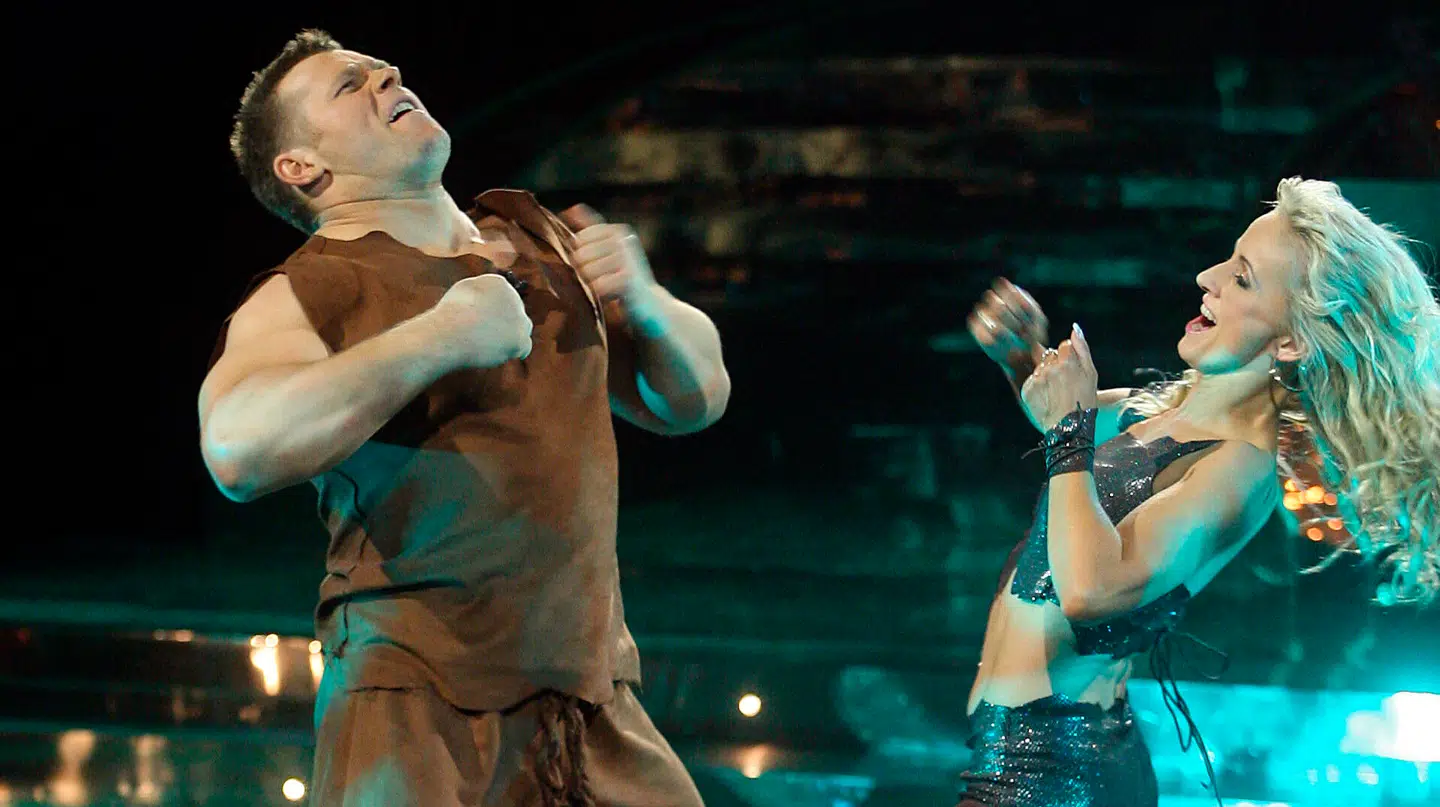 Marianne Eihilt fandt på 'abedansen', efter hun havde set hvordan Joachim B. Olsen legede med sin datter.